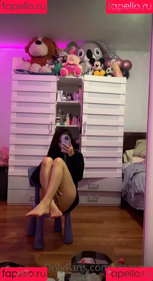 Sia ASMR Onlyfans Photo Gallery 