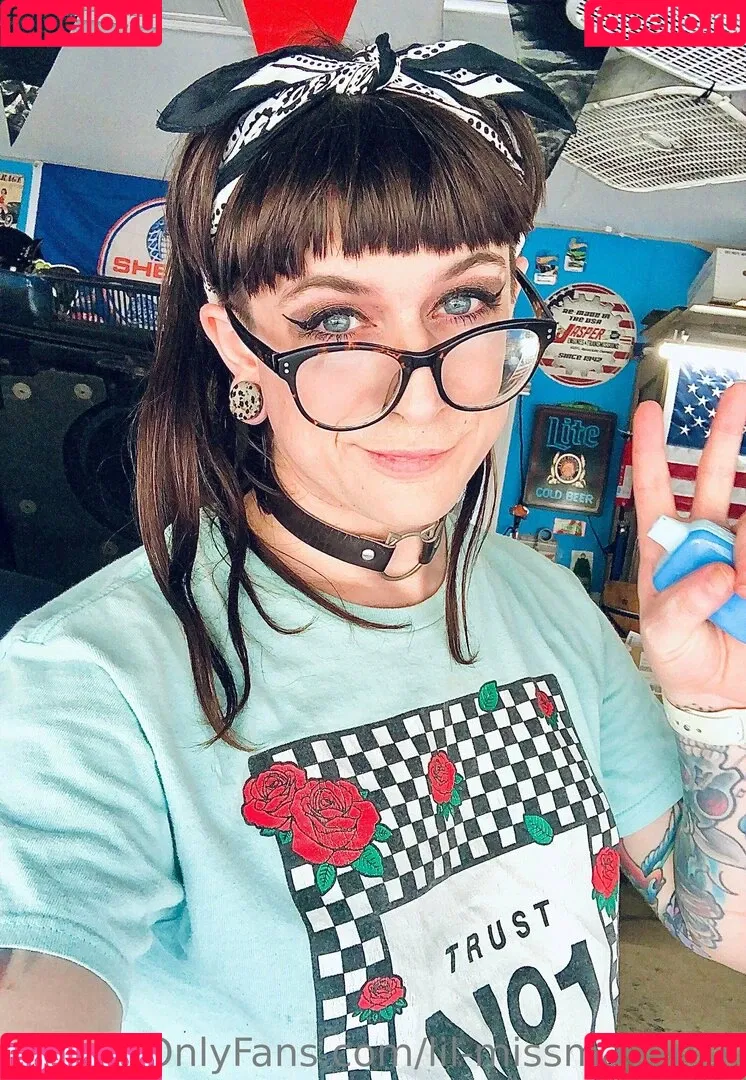 lil-missmaverick Onlyfans Photo Gallery 