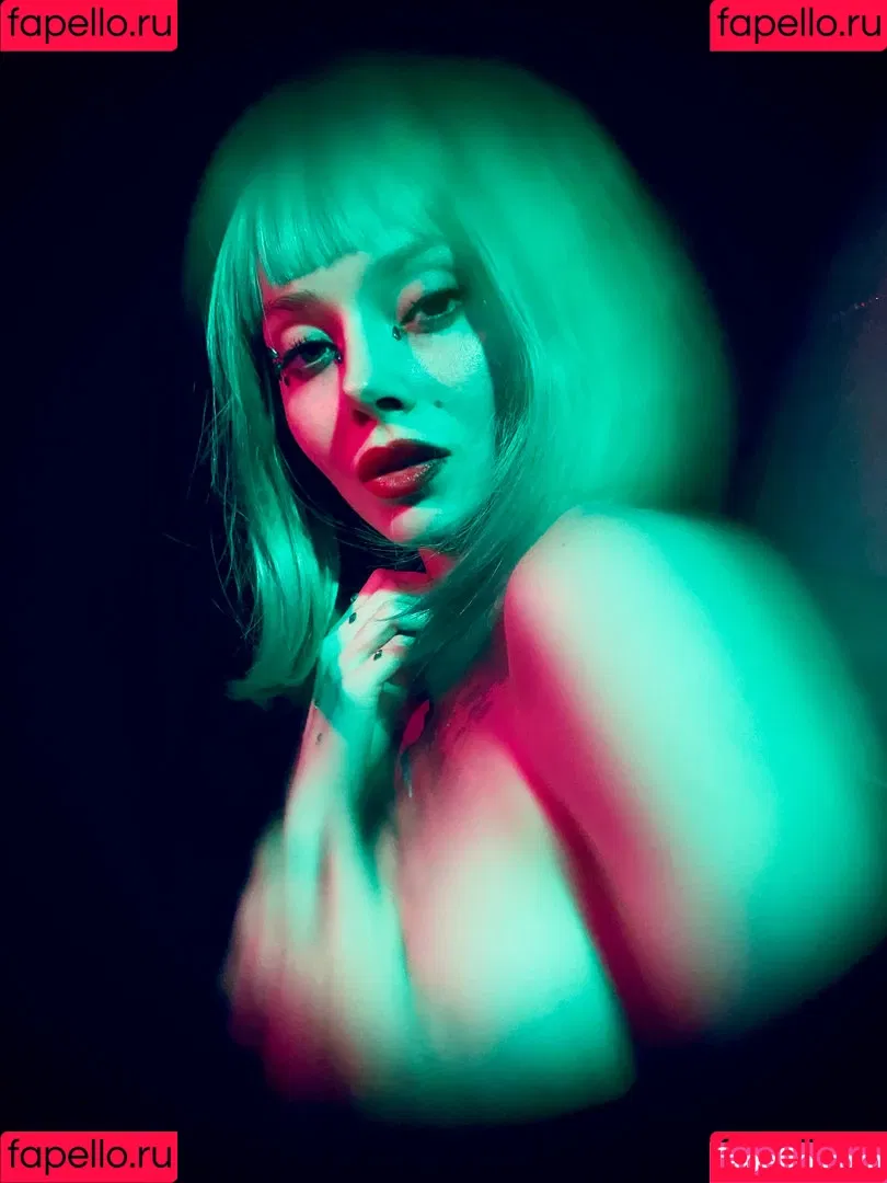 ohthumbelina Onlyfans Photo Gallery 