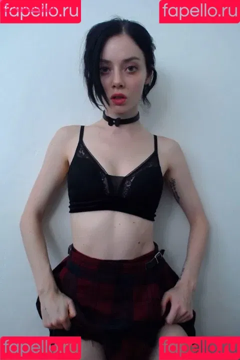 ohthumbelina Onlyfans Photo Gallery 
