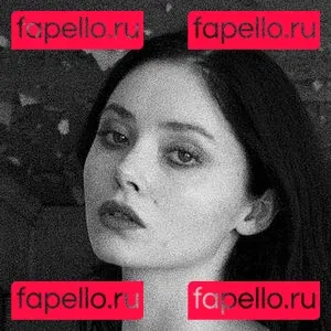 ohthumbelina Onlyfans Photo Gallery 