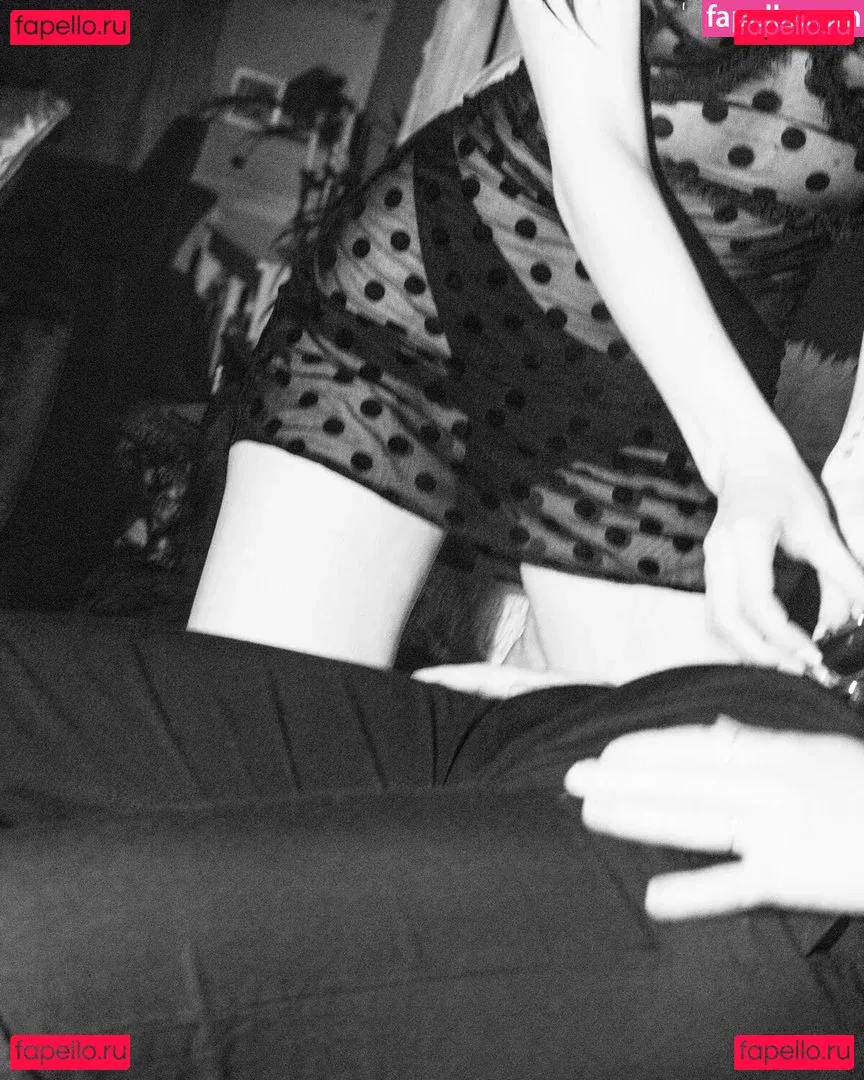 ohthumbelina Onlyfans Photo Gallery 