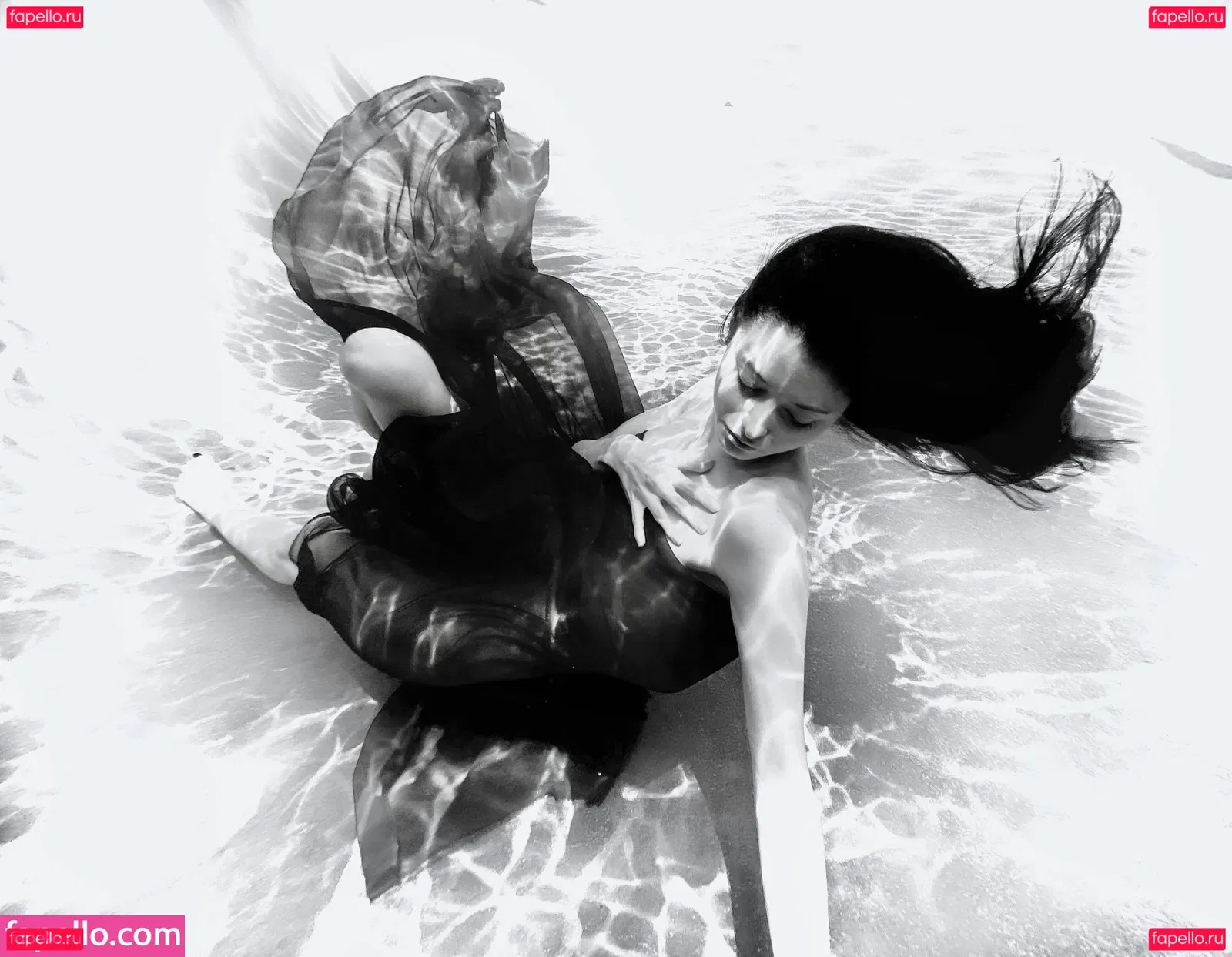 ohthumbelina Onlyfans Photo Gallery 