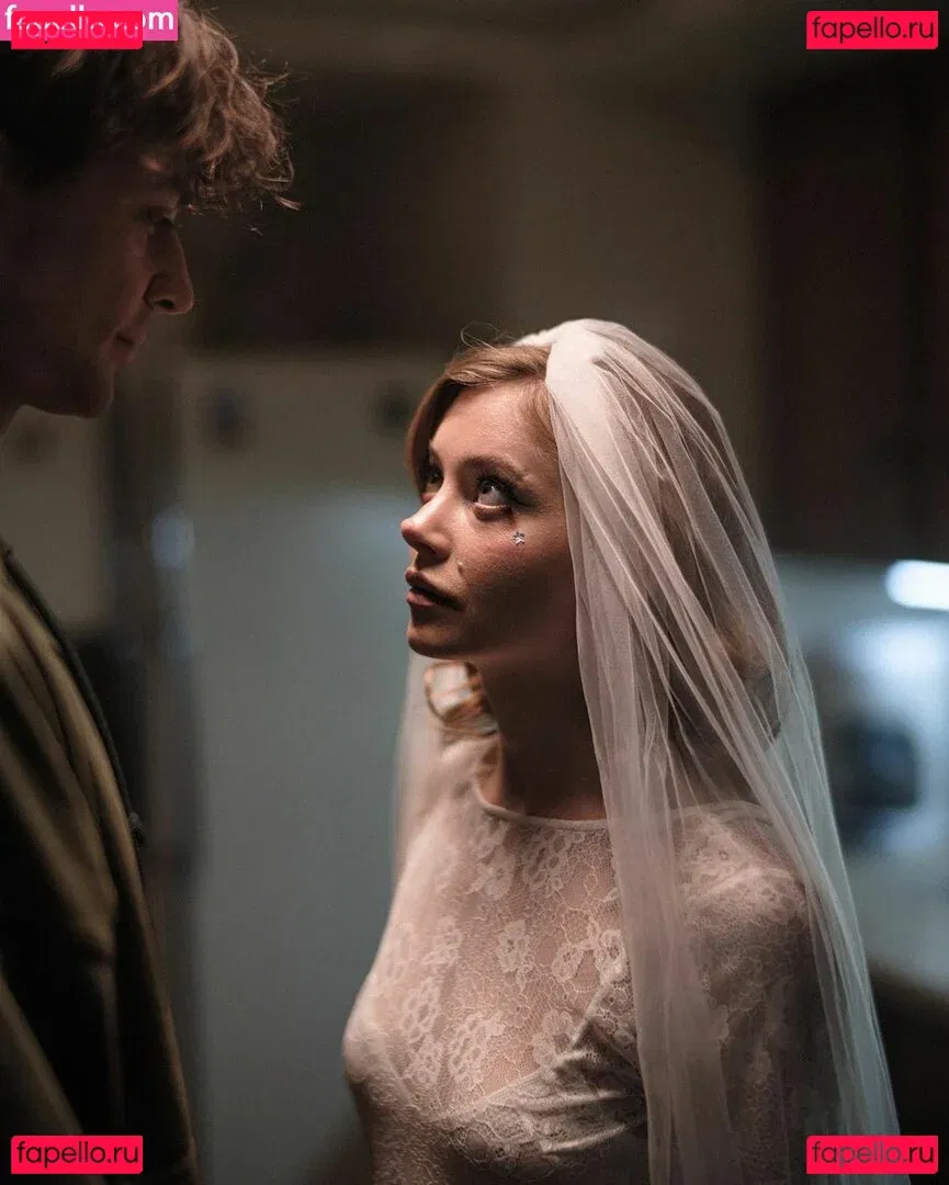 ohthumbelina Onlyfans Photo Gallery 