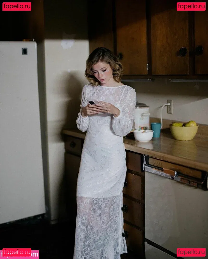 ohthumbelina Onlyfans Photo Gallery 