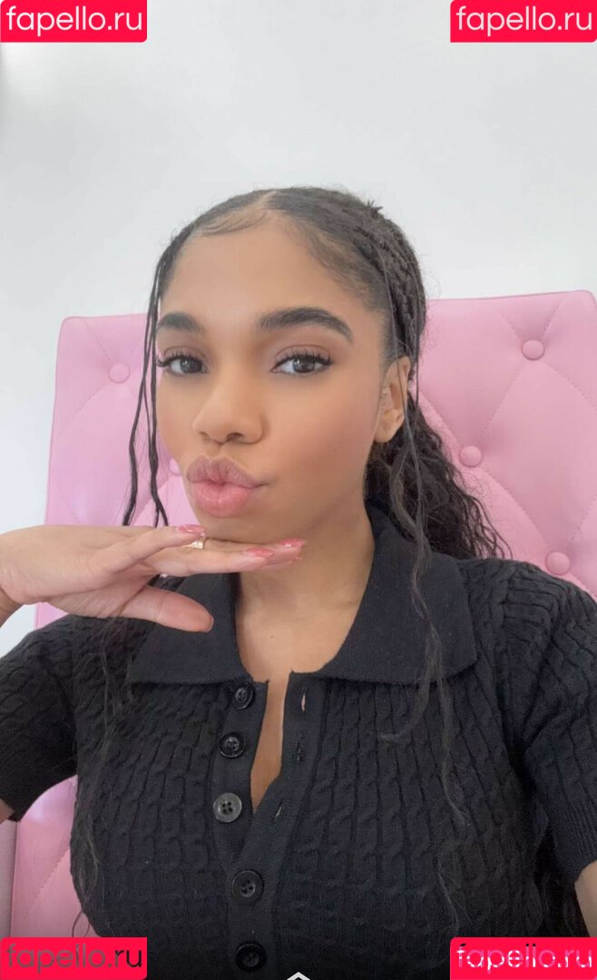 thelittlewillow Onlyfans Photo Gallery 