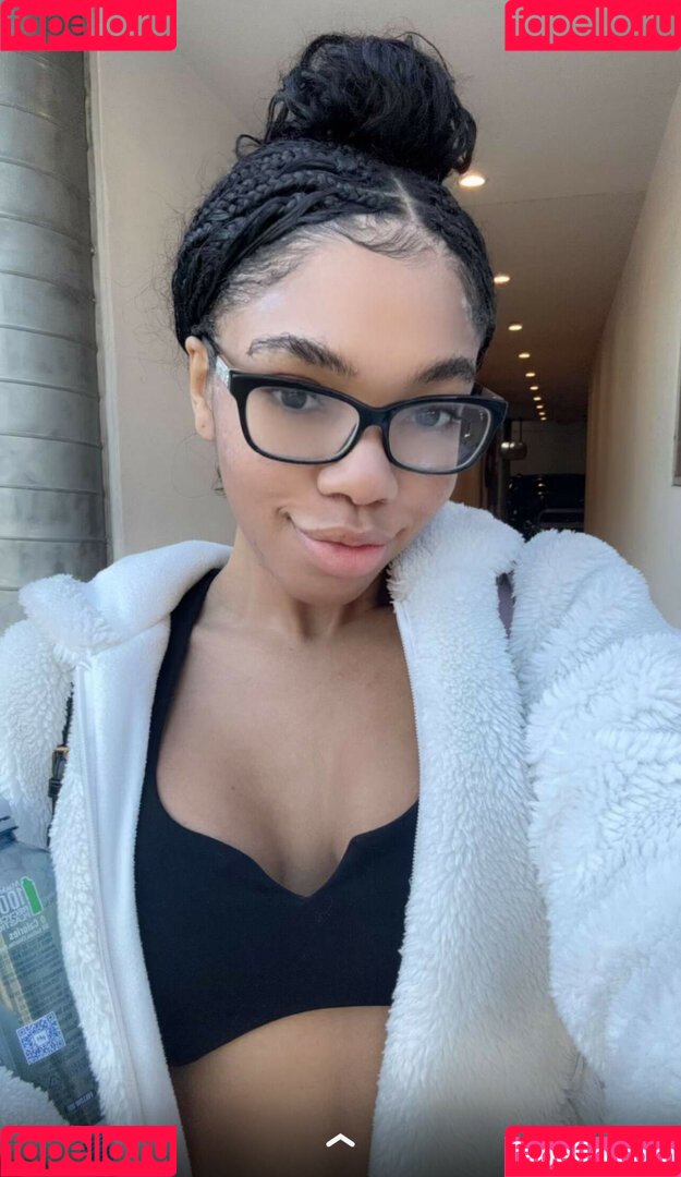 thelittlewillow Onlyfans Photo Gallery 