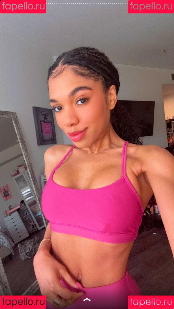 thelittlewillow Onlyfans Photo Gallery 