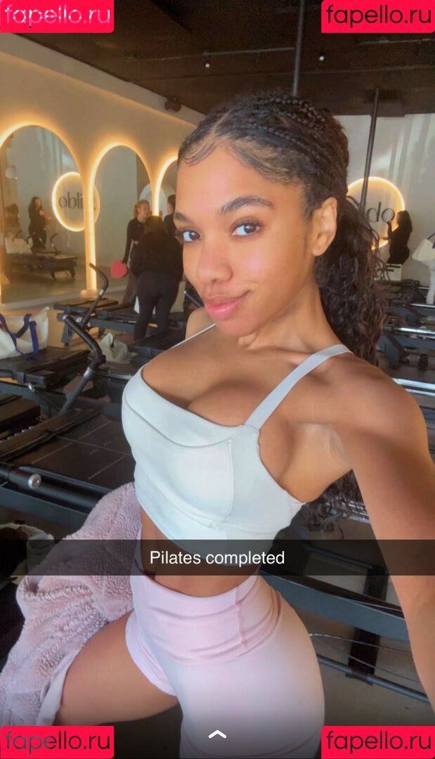 thelittlewillow Onlyfans Photo Gallery 