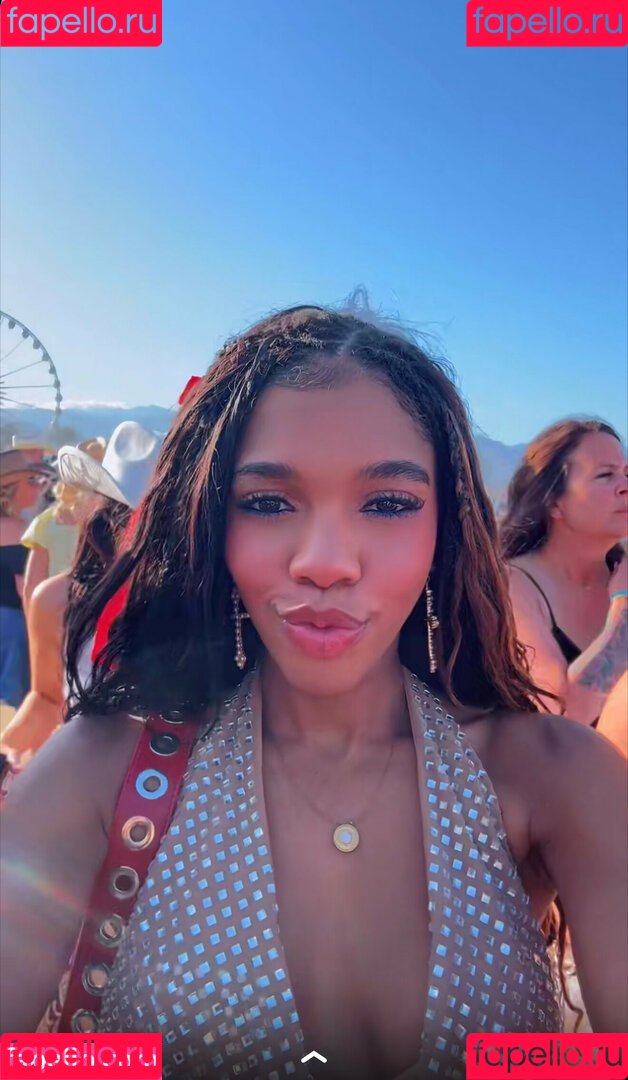 thelittlewillow Onlyfans Photo Gallery 