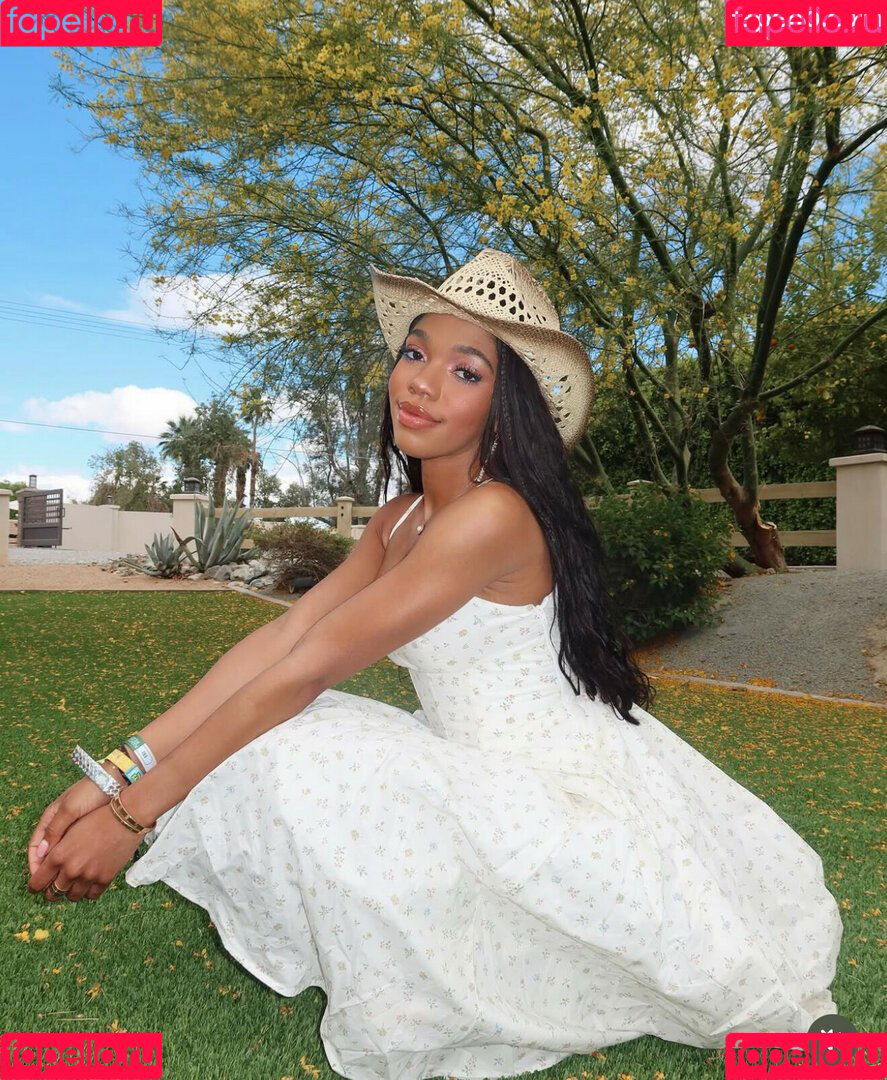 thelittlewillow Onlyfans Photo Gallery 