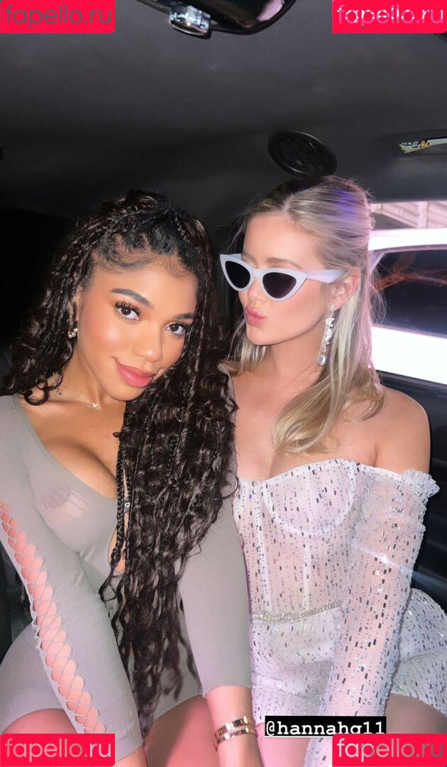 thelittlewillow Onlyfans Photo Gallery 