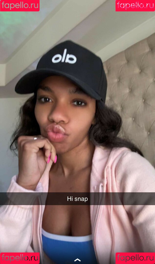 thelittlewillow Onlyfans Photo Gallery 