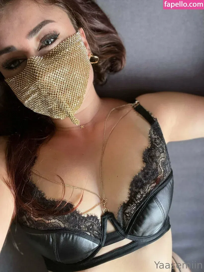 yaasemiin Onlyfans Photo Gallery 