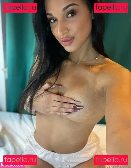 brownielizy Onlyfans Photo Gallery 