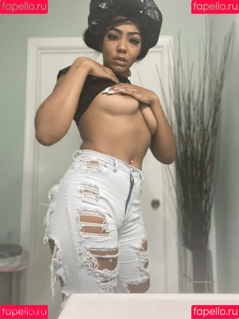 tokyoo Onlyfans Photo Gallery 