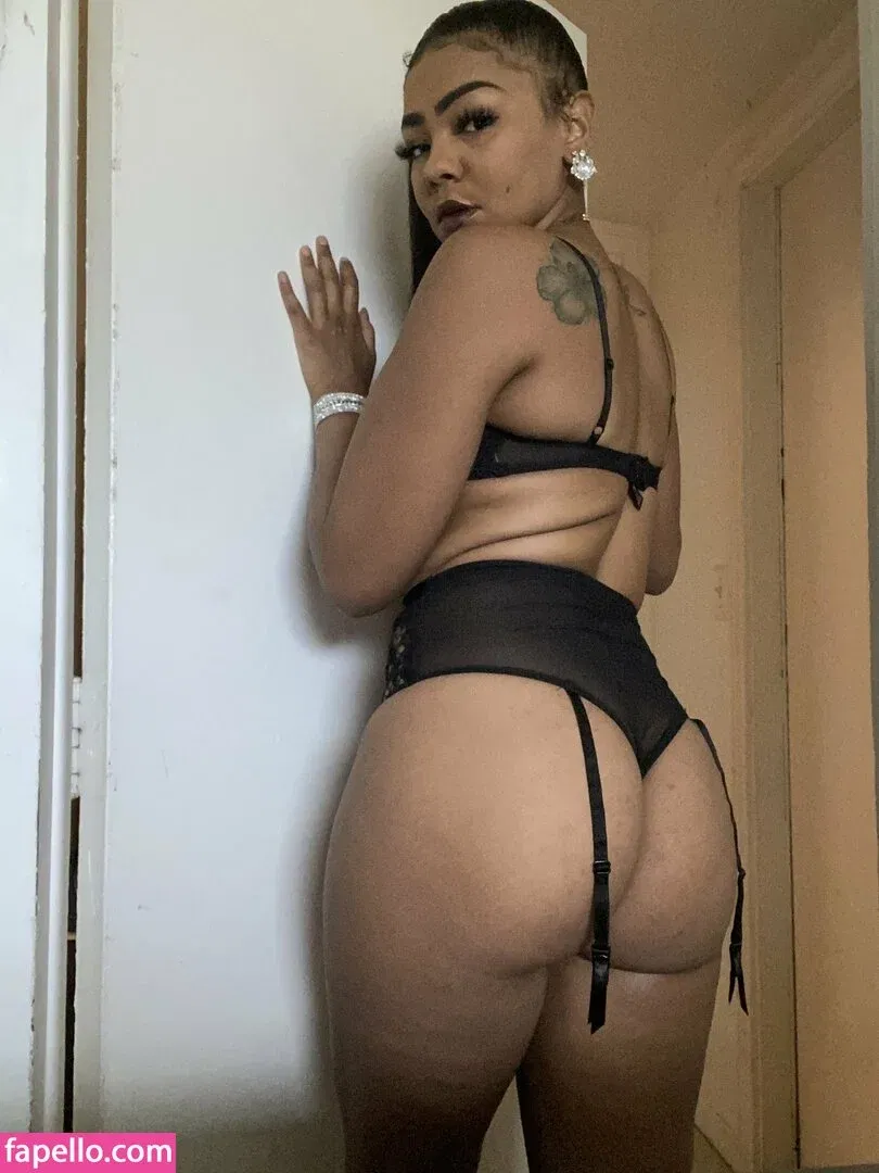 tokyoo Onlyfans Photo Gallery 