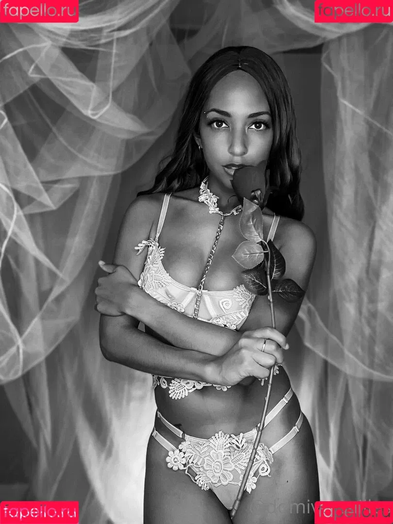 domiversailles Onlyfans Photo Gallery 