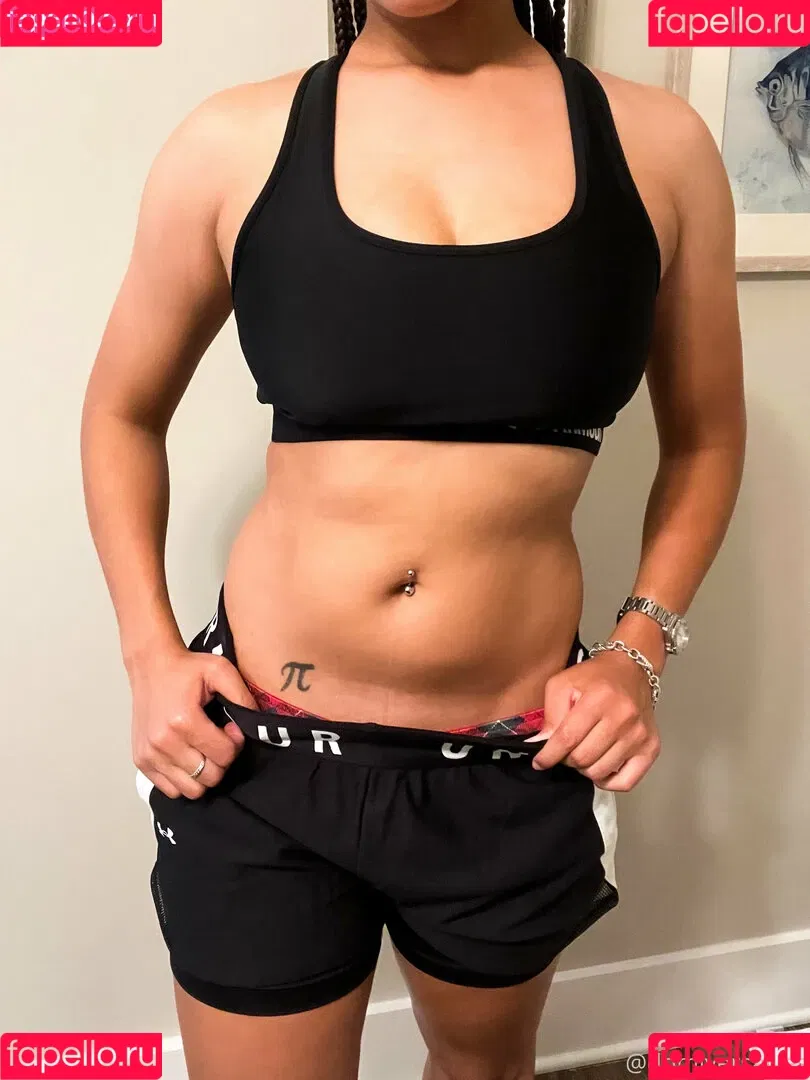 domiversailles Onlyfans Photo Gallery 