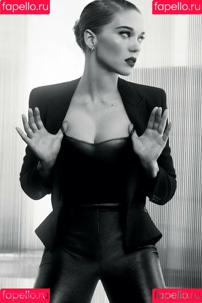 Lea Seydoux Onlyfans Photo Gallery 