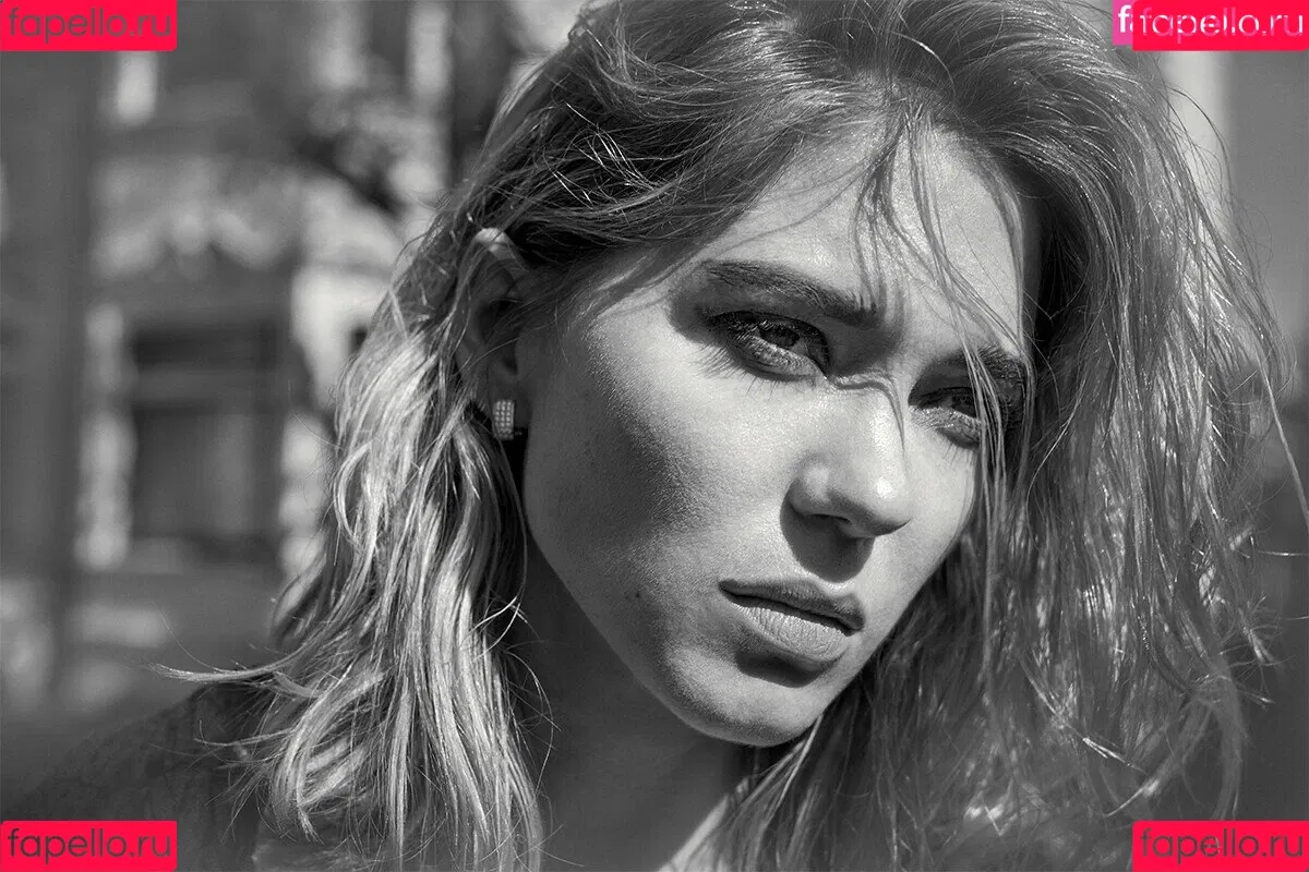Lea Seydoux Onlyfans Photo Gallery 