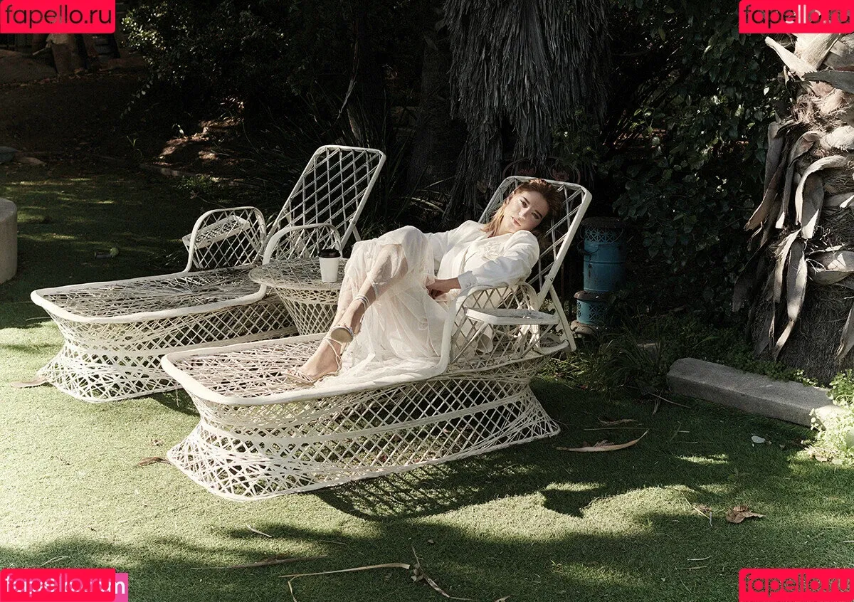 Lea Seydoux Onlyfans Photo Gallery 