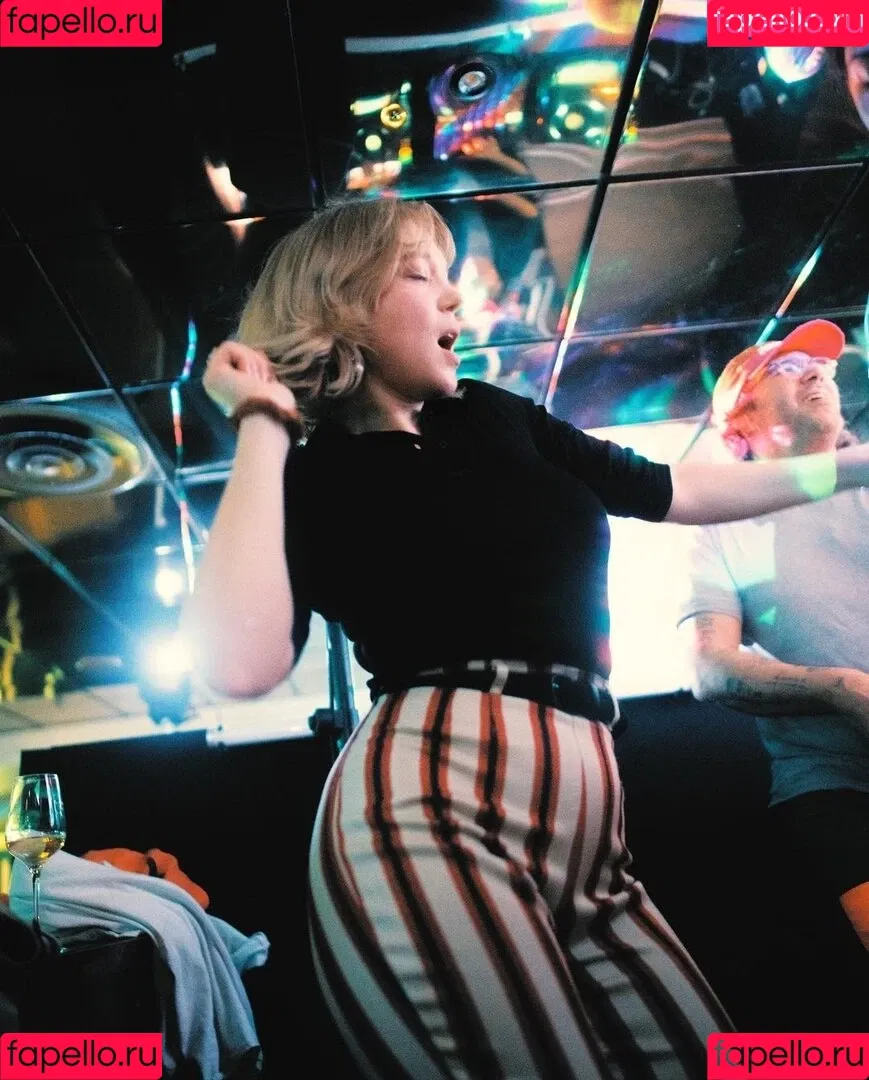 Lea Seydoux Onlyfans Photo Gallery 