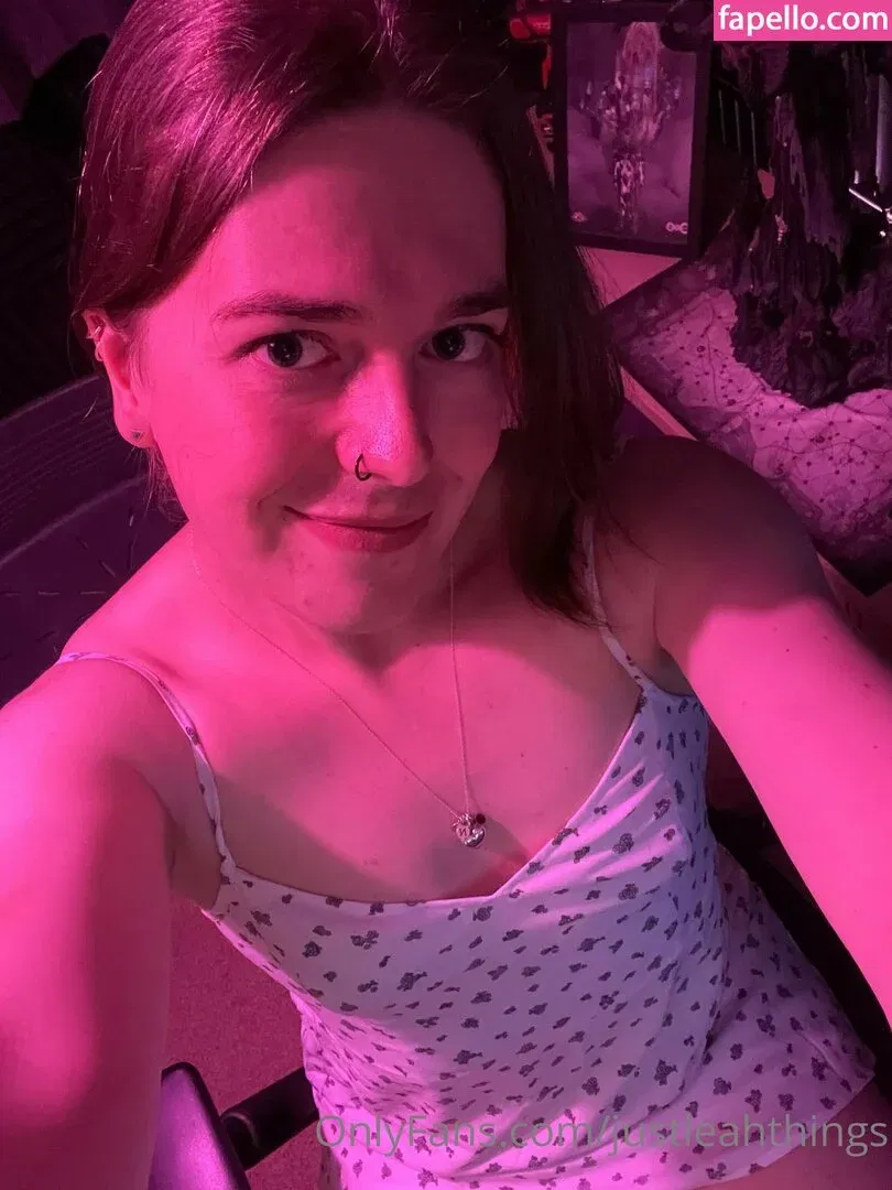 justleahthings Onlyfans Photo Gallery 