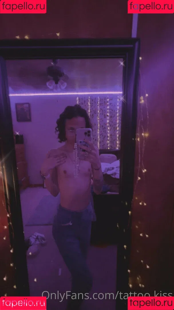 tattoo.kiss Onlyfans Photo Gallery 
