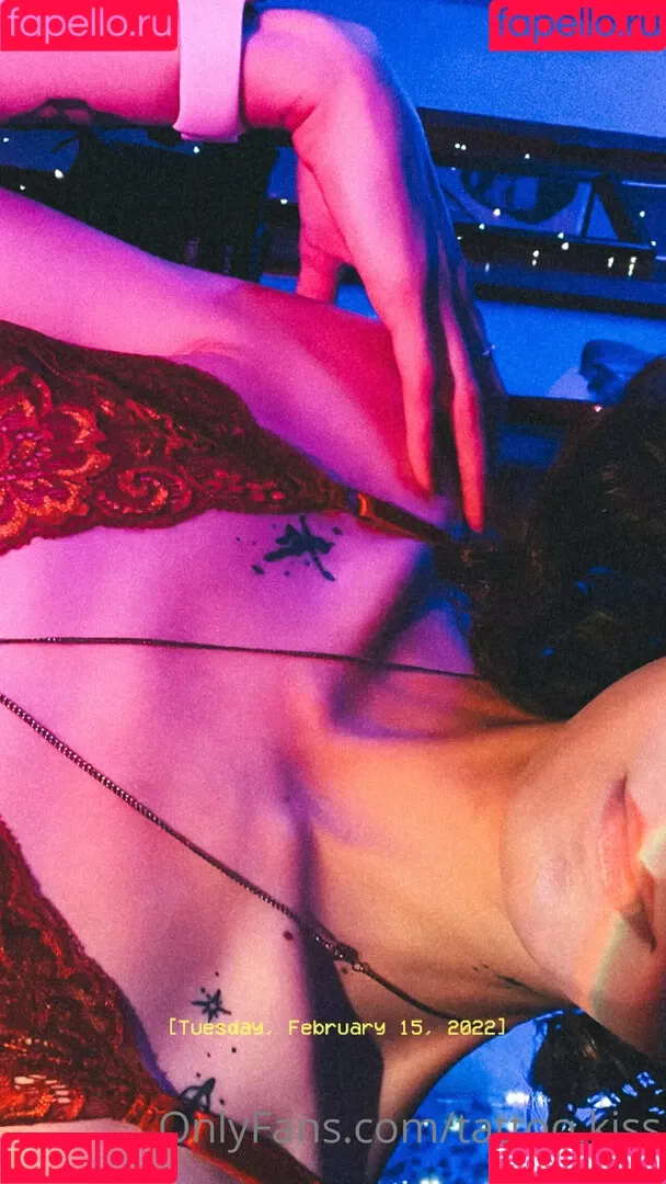 tattoo.kiss Onlyfans Photo Gallery 