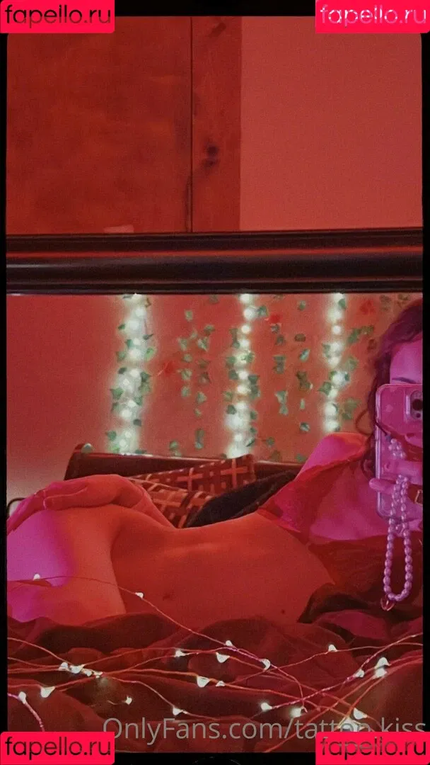 tattoo.kiss Onlyfans Photo Gallery 
