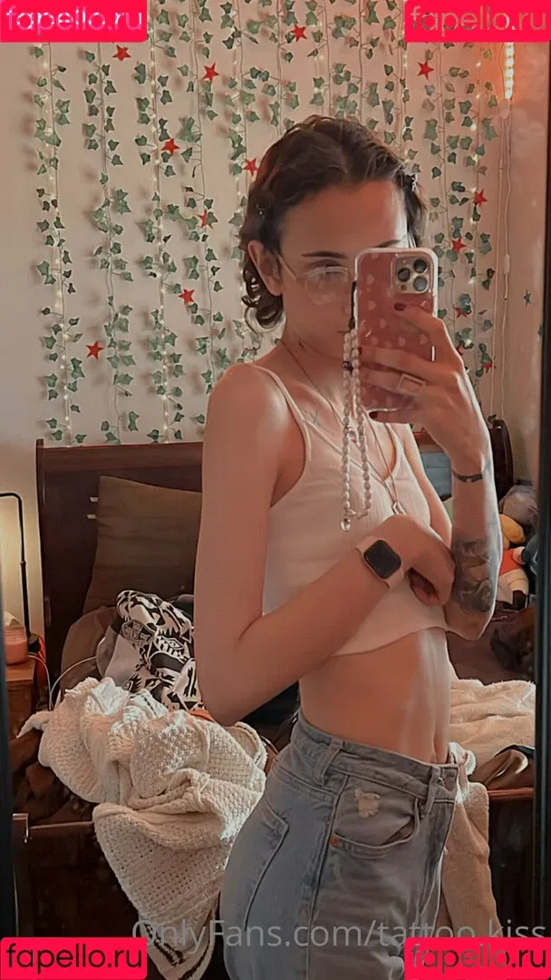 tattoo.kiss Onlyfans Photo Gallery 