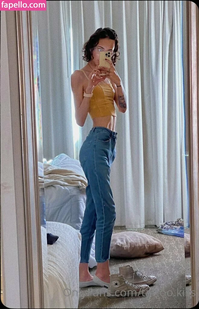 tattoo.kiss Onlyfans Photo Gallery 