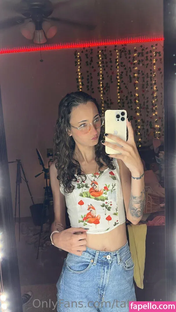 tattoo.kiss Onlyfans Photo Gallery 