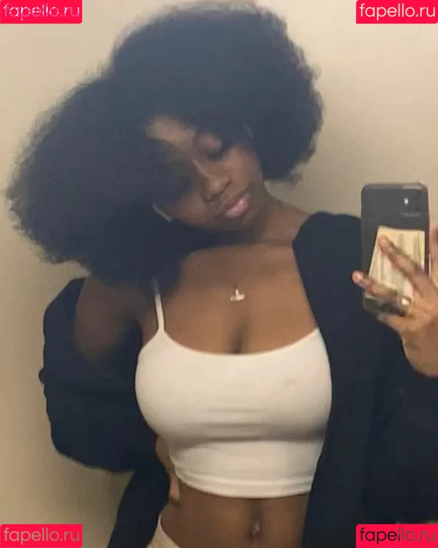 Liltecette Onlyfans Photo Gallery 
