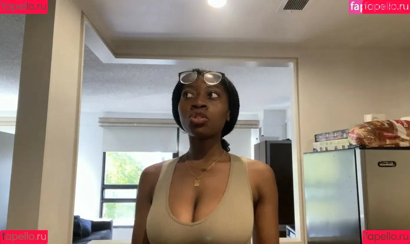 Liltecette Onlyfans Photo Gallery 