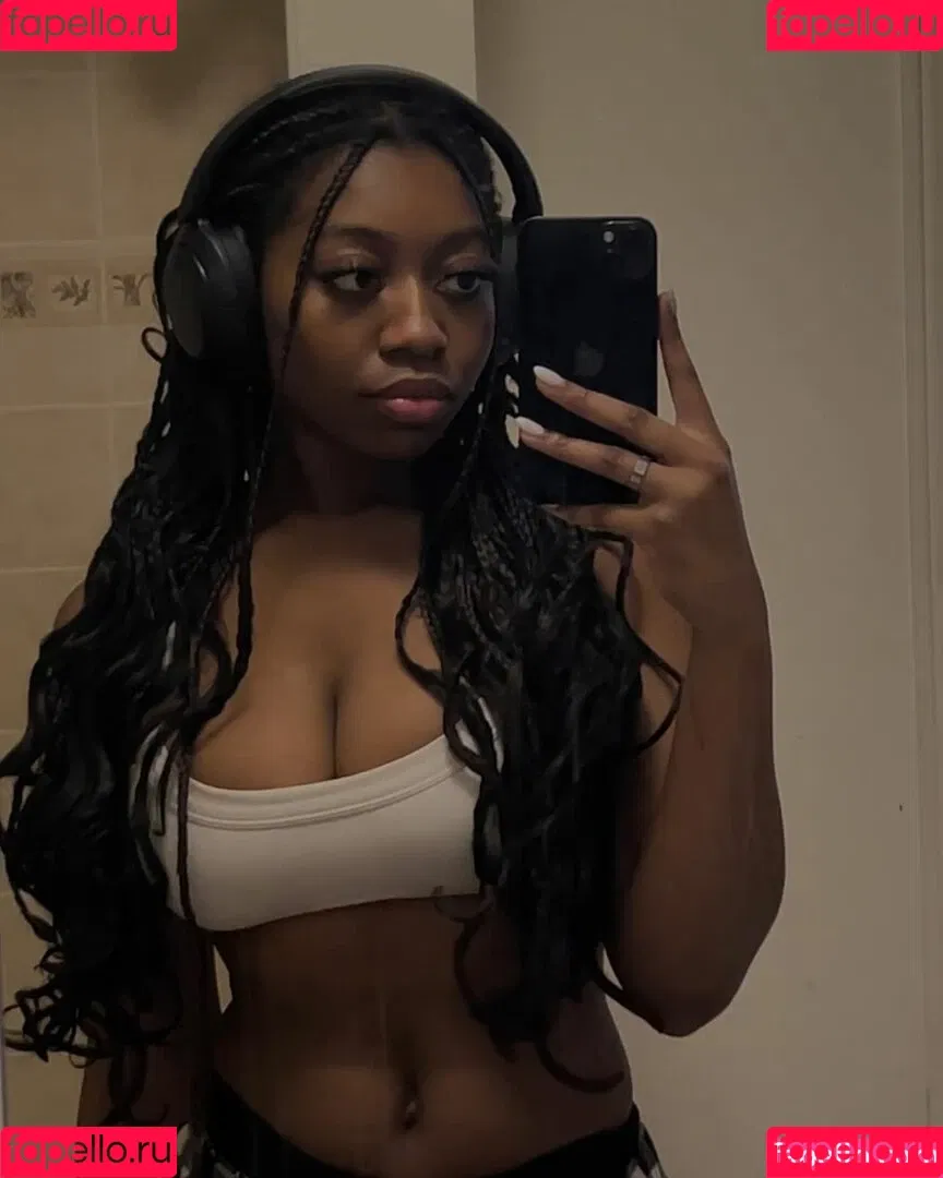 Liltecette Onlyfans Photo Gallery 