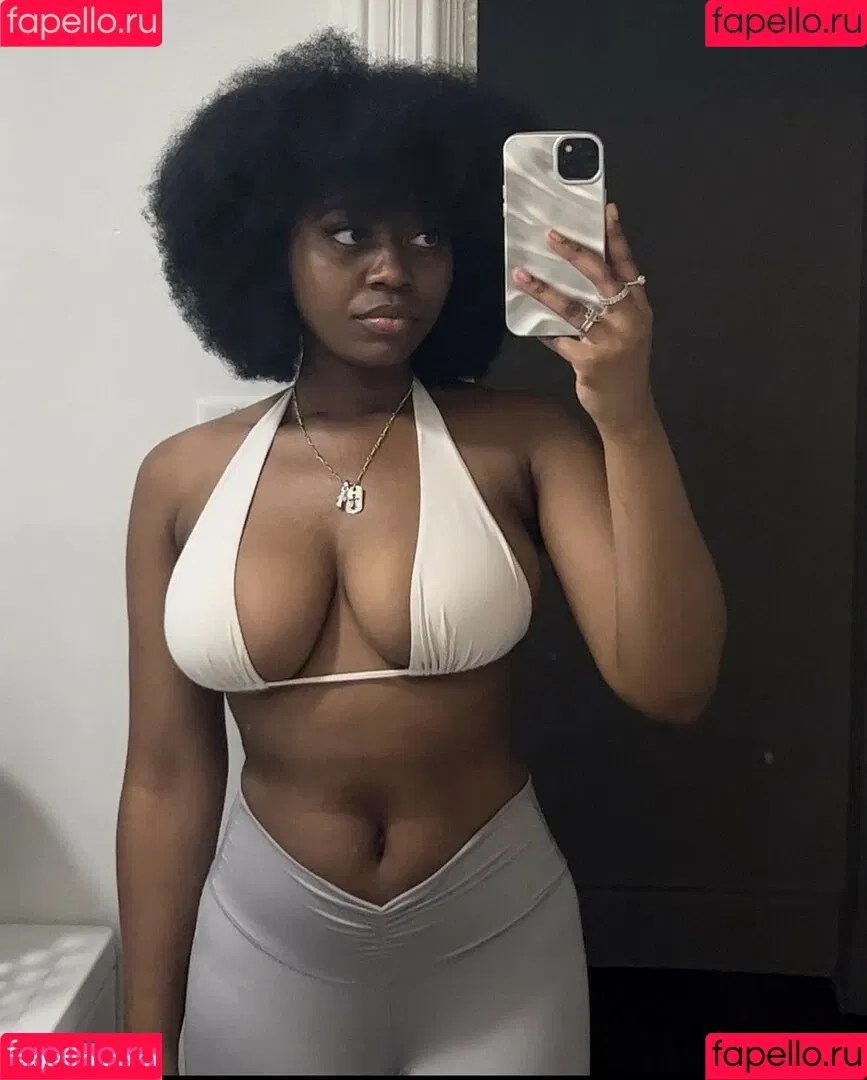 Liltecette Onlyfans Photo Gallery 