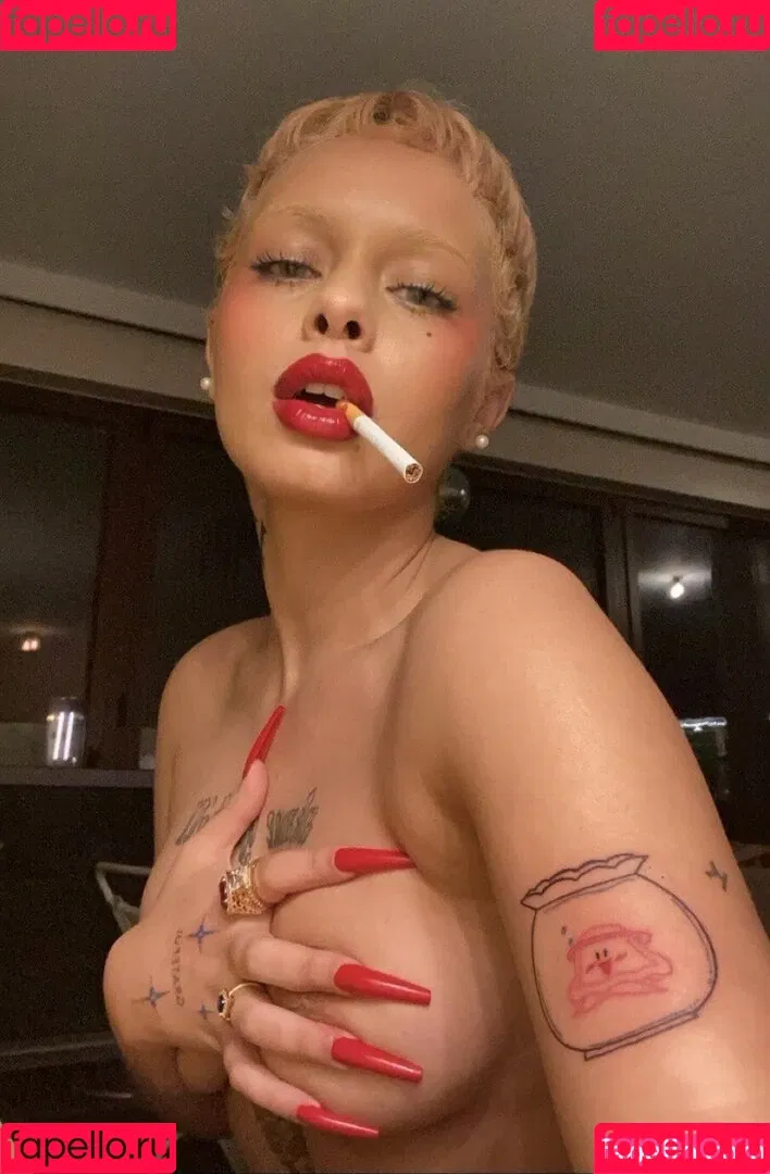 Khleopatre Onlyfans Photo Gallery 
