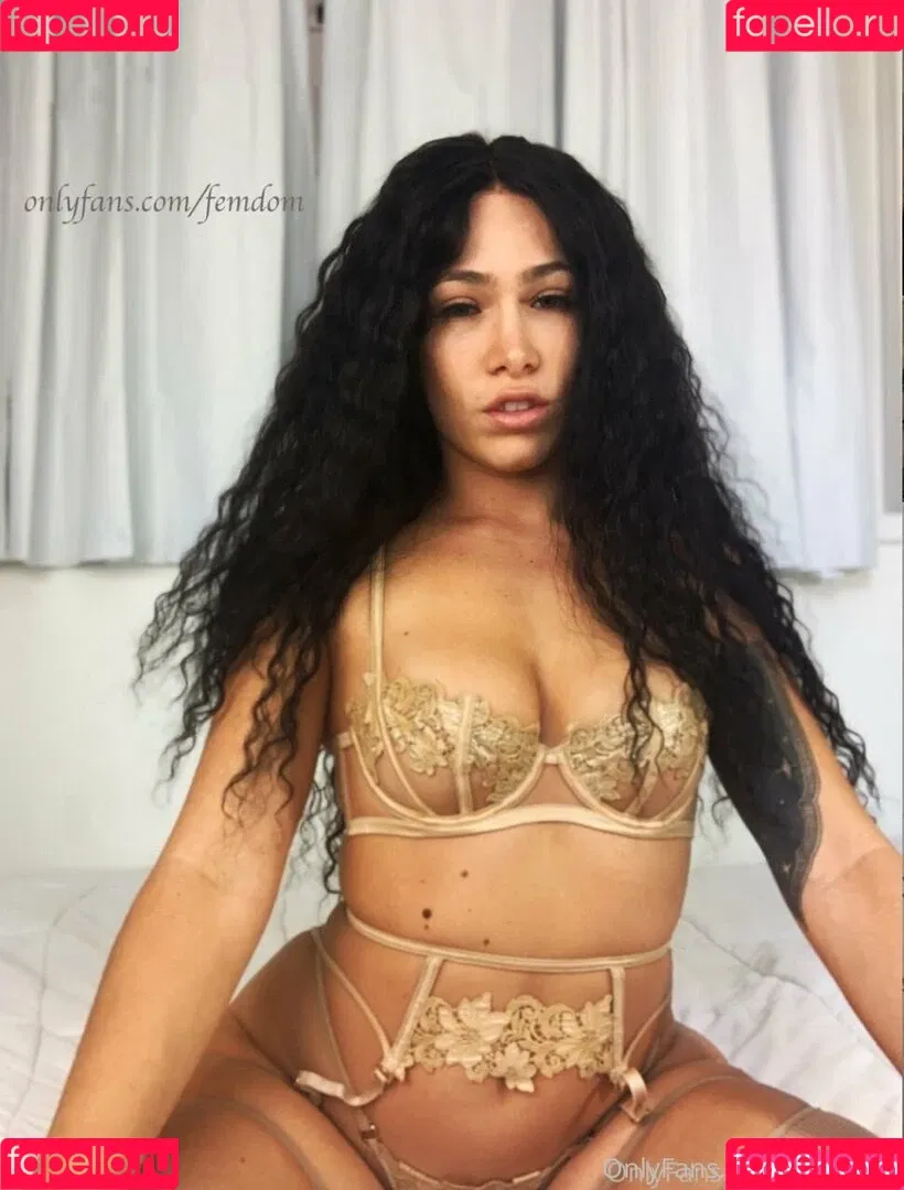 femdom Onlyfans Photo Gallery 
