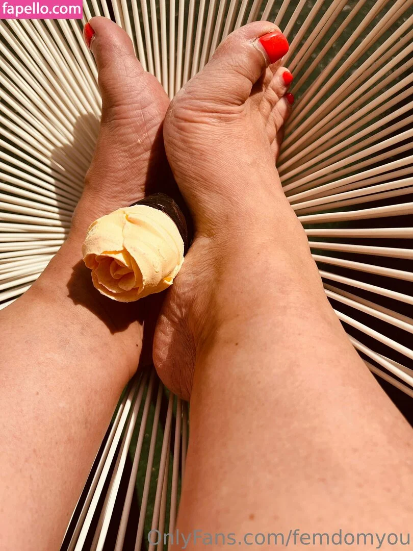 femdom Onlyfans Photo Gallery 