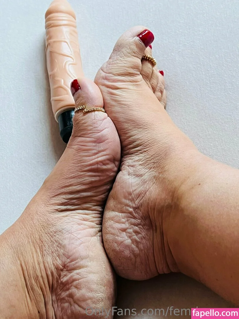 femdom Onlyfans Photo Gallery 