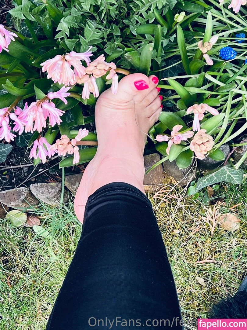 femdom Onlyfans Photo Gallery 