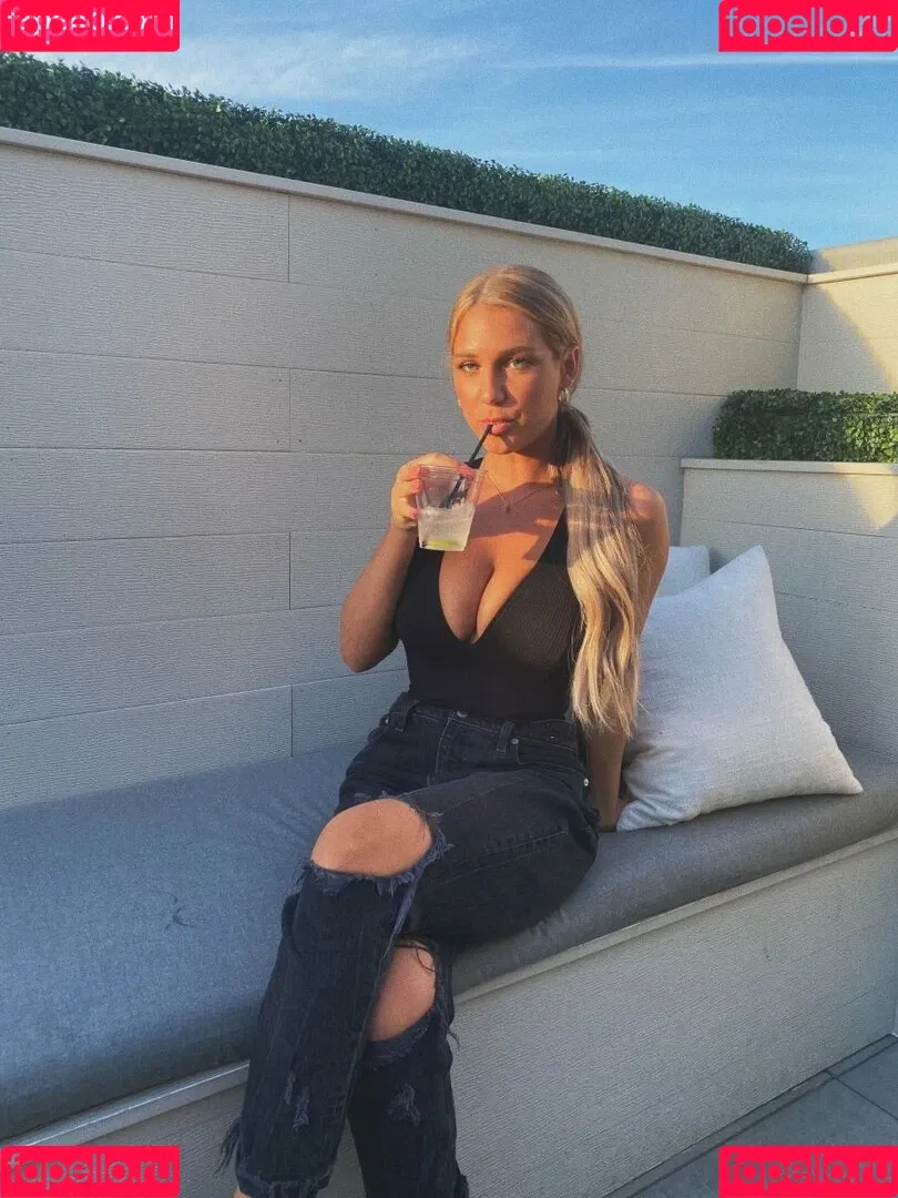 Cassandra Spano Onlyfans Photo Gallery 