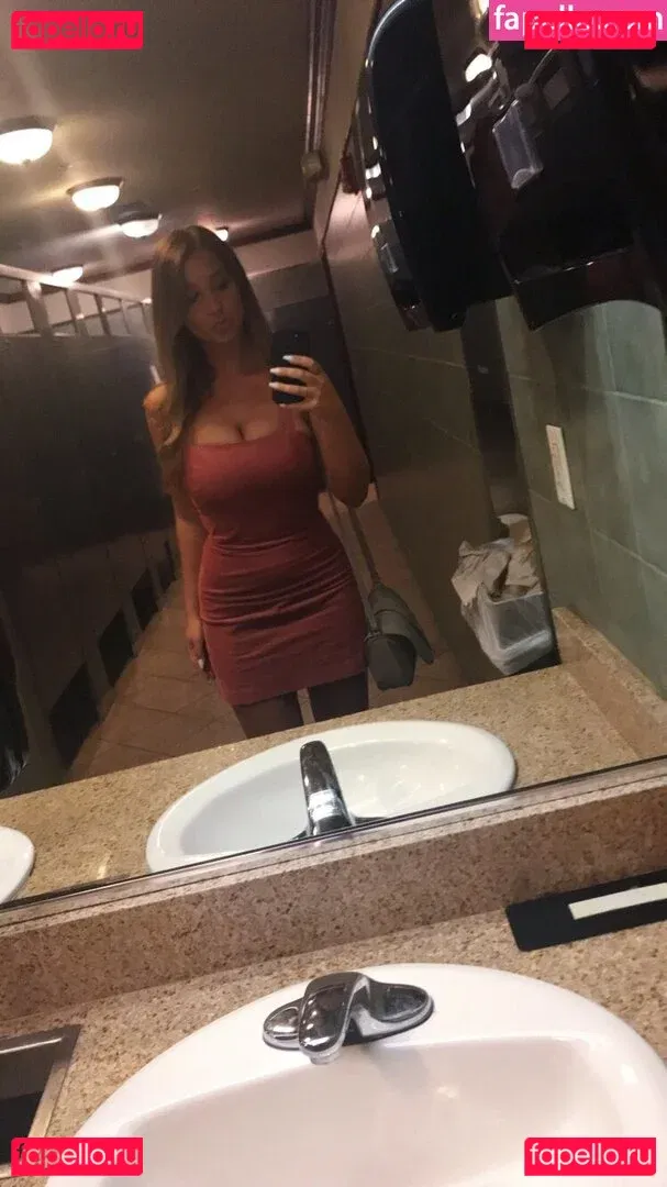 Cassandra Spano Onlyfans Photo Gallery 