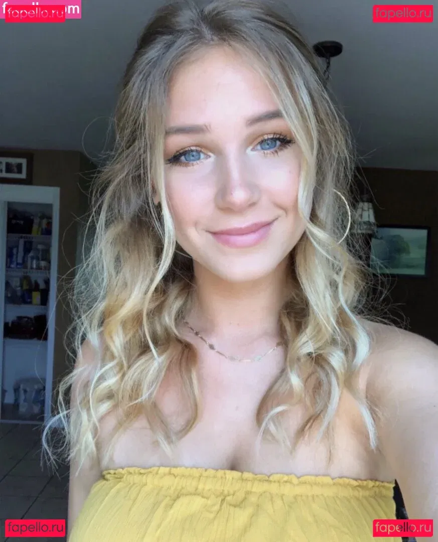 Cassandra Spano Onlyfans Photo Gallery 