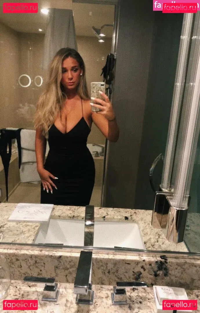 Cassandra Spano Onlyfans Photo Gallery 