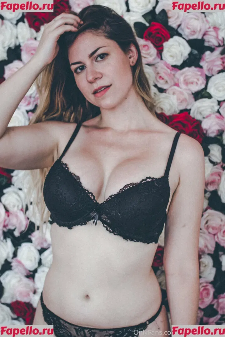 ashleyalban94 Onlyfans Photo Gallery 