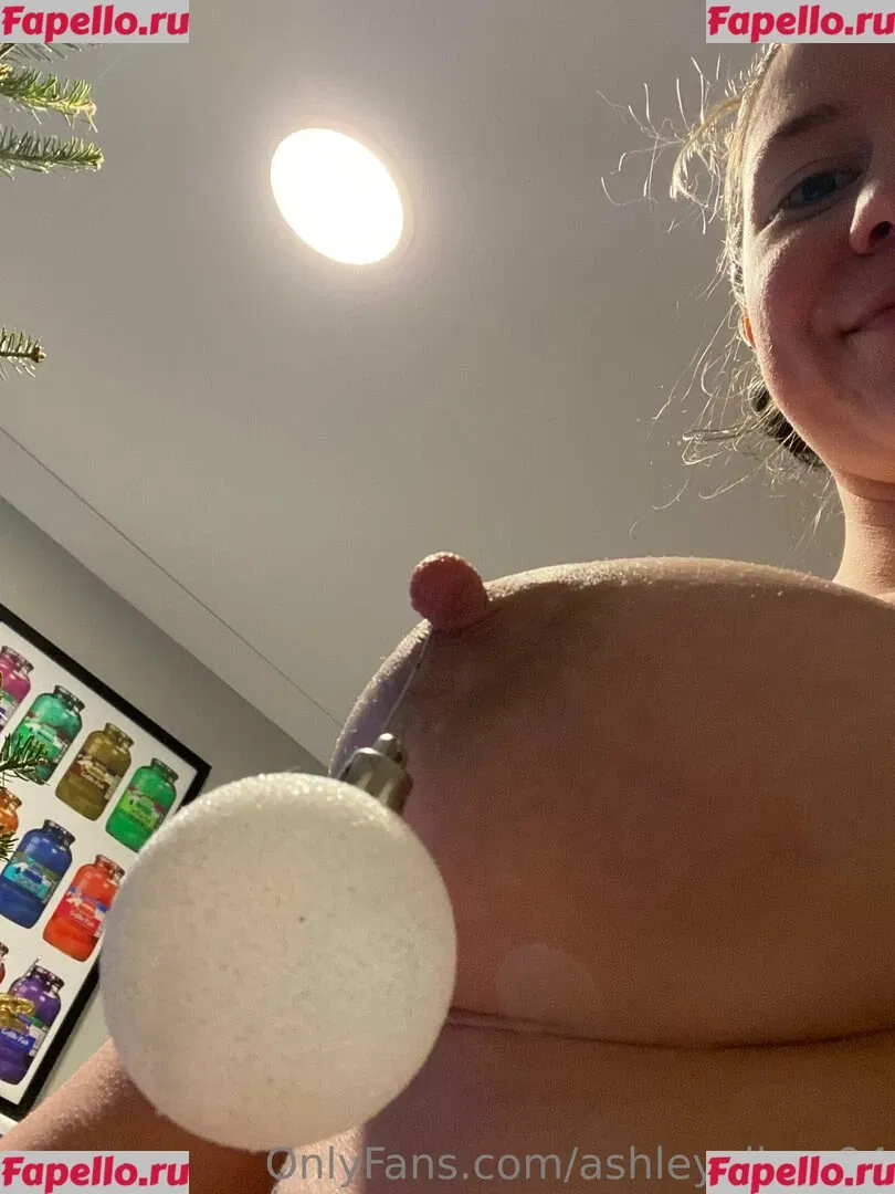 ashleyalban94 Onlyfans Photo Gallery 