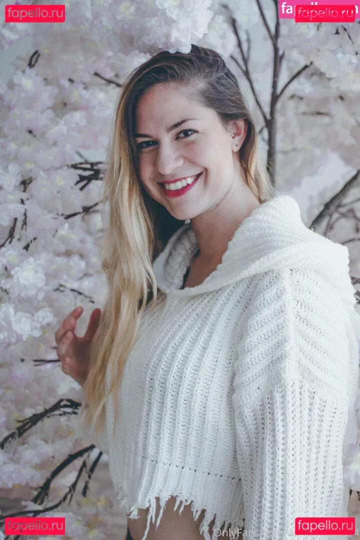 ashleyalban94 Onlyfans Photo Gallery 